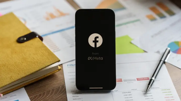 Sử dụng Facebook cho doanh nghiệp: Tối ưu hóa hiệu quả kinh doanh trực tuyến và nâng cao uy tín 2 Facebook cho doanh nghiep